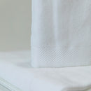 Kit Completo Raffah - 2 toalhas de Banho, 1 de Rosto e 1 de Piso Residêncial Branca